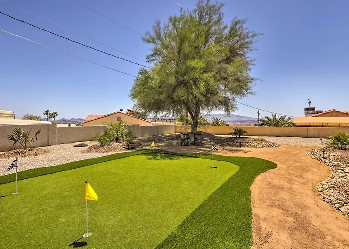Putting Green, Pool Access: Havasu Home! * Lake Havasu City